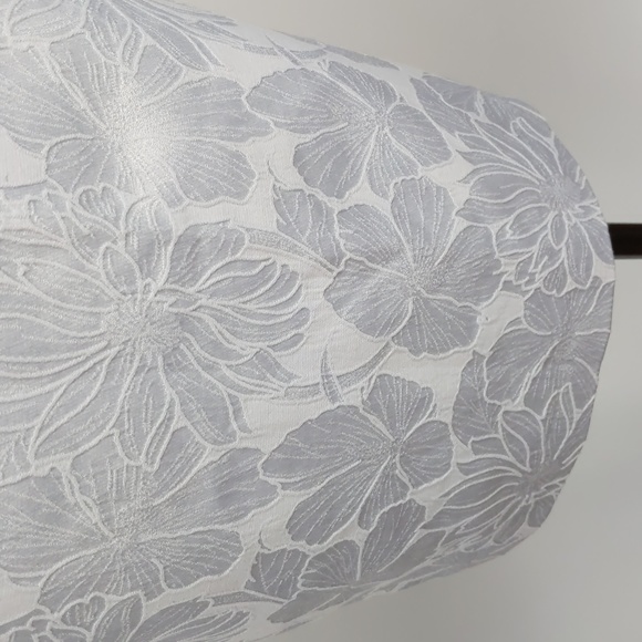 Liz Jordan Women's Skirt Size 12 Silver Embroidered Floral Pencil Lined Zip NEW - Picture 4 of 15